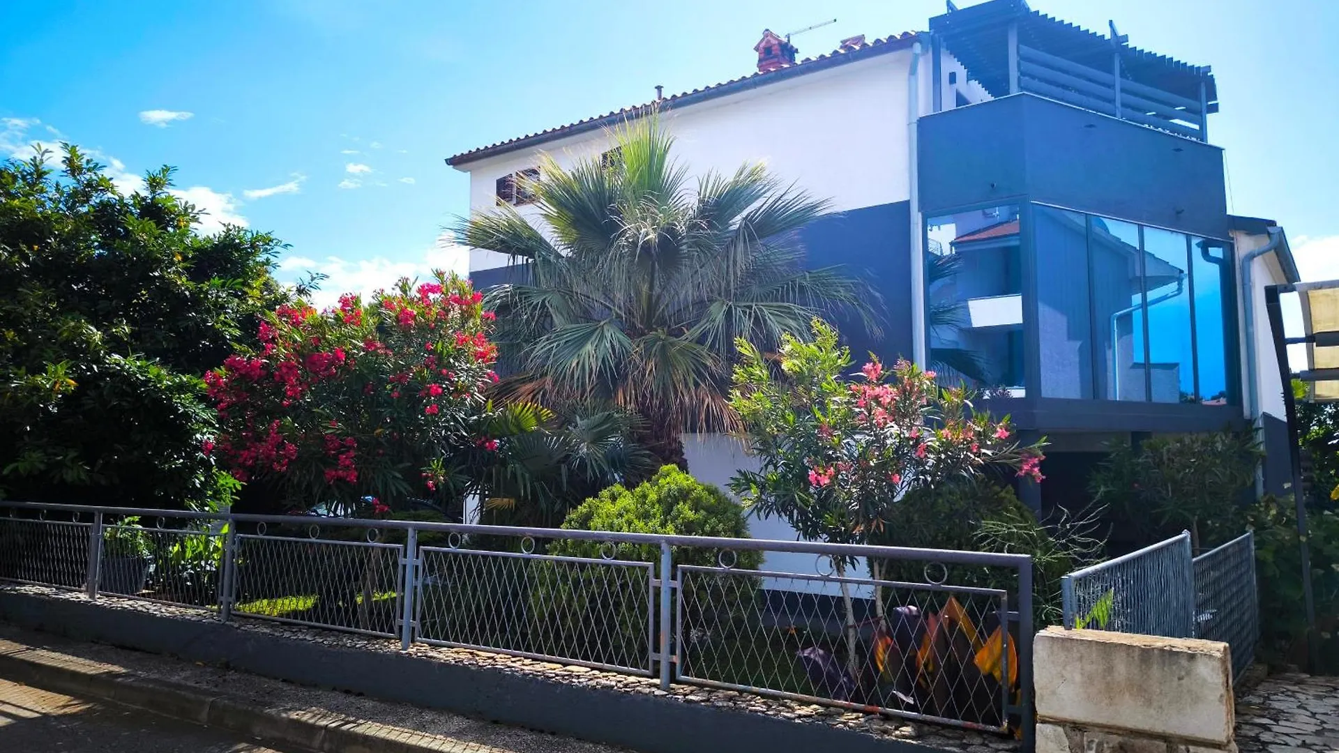 Apartmani Andrea 풀라